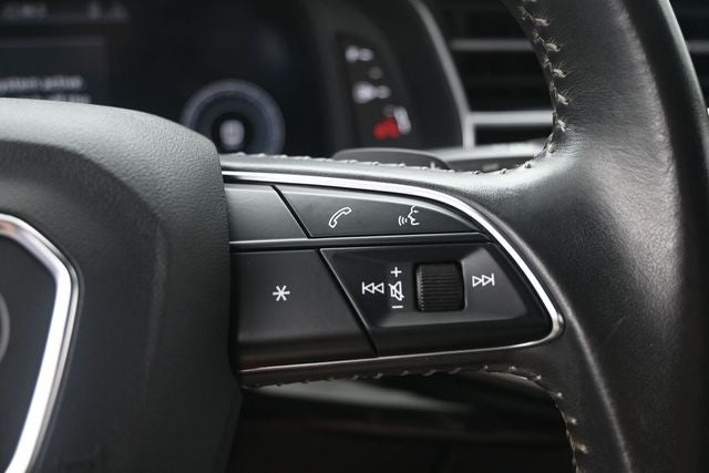2020 Audi Q8 55 Premium quattro
