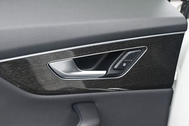 2020 Audi Q8 55 Premium quattro