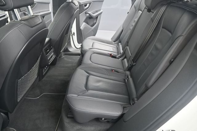 2020 Audi Q8 55 Premium quattro