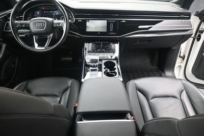 2020 Audi Q8 55 Premium quattro