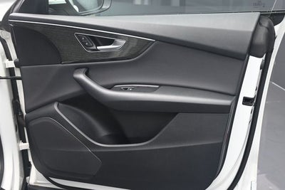 2020 Audi Q8 55 Premium quattro