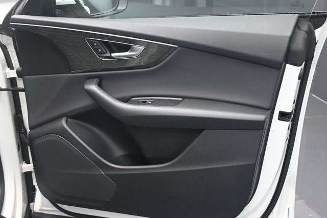 2020 Audi Q8 55 Premium quattro