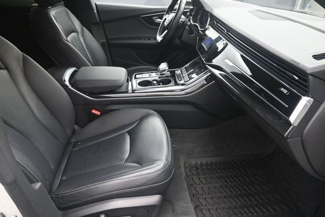 2020 Audi Q8 55 Premium quattro