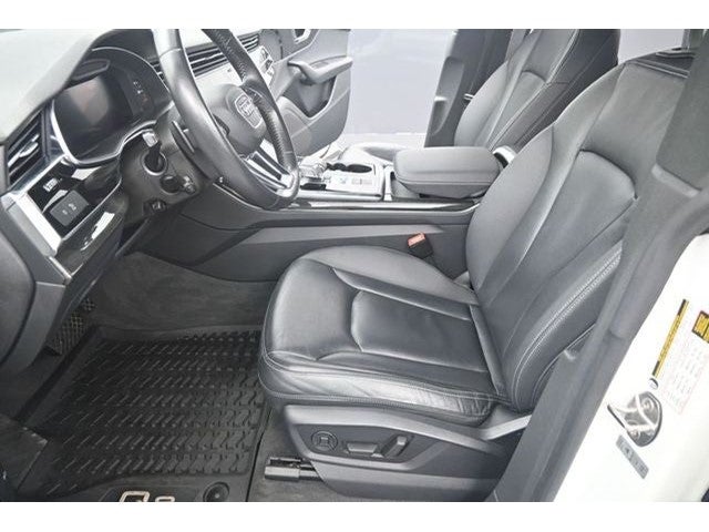 2020 Audi Q8 55 Premium quattro