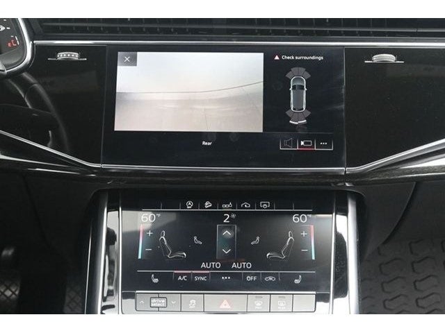2020 Audi Q8 55 Premium quattro