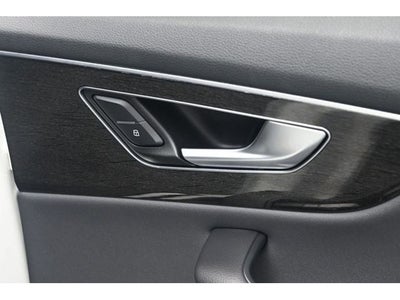 2020 Audi Q8 55 Premium quattro