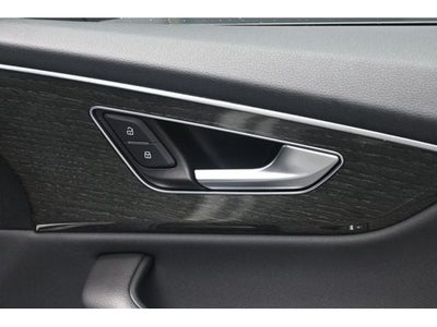 2020 Audi Q8 55 Premium quattro