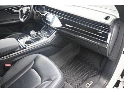 2020 Audi Q8 55 Premium quattro