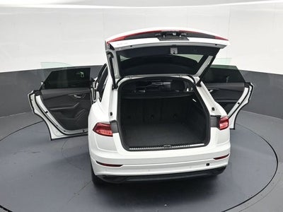 2020 Audi Q8 55 Premium quattro