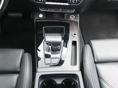 2024 Audi Q5 45 S line Premium quattro