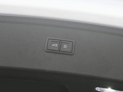 2024 Audi Q5 45 S line Premium quattro