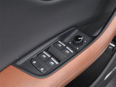 2022 Audi Q8 55 Premium Plus quattro