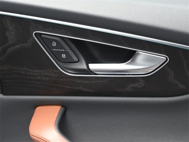 2022 Audi Q8 55 Premium Plus quattro