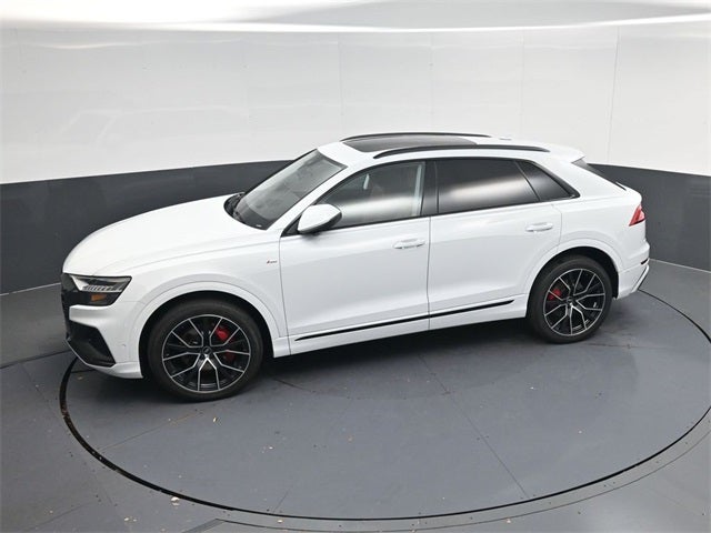 2022 Audi Q8 55 Premium Plus quattro