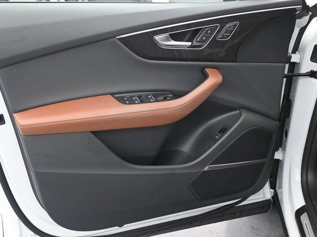 2022 Audi Q8 55 Premium Plus quattro