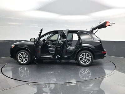 2025 Audi Q7 55 Premium Plus quattro