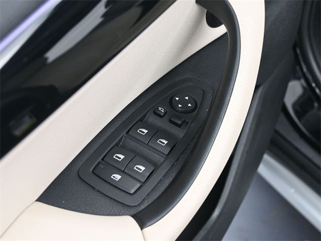 2022 BMW X1 sDrive28i