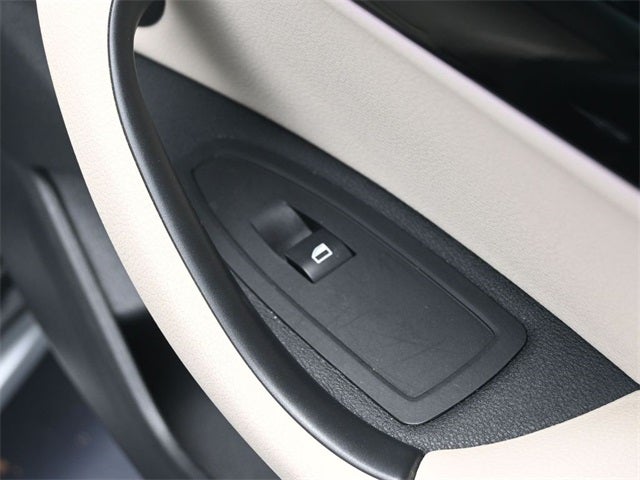 2022 BMW X1 sDrive28i