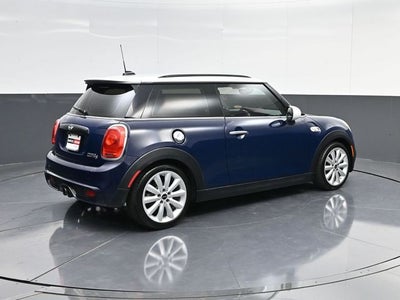 2016 MINI Cooper S Base