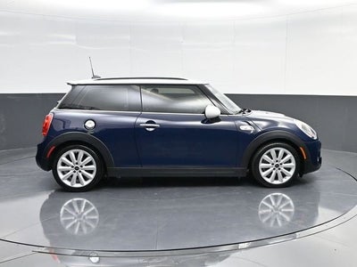 2016 MINI Cooper S Base