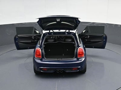 2016 MINI Cooper S Base