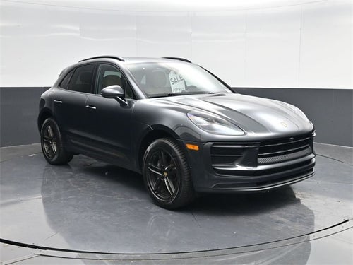 2022 Porsche Macan Base