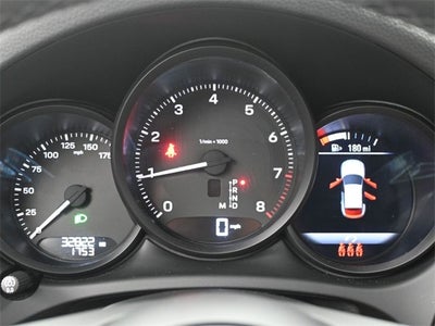 2022 Porsche Macan Base