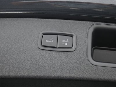 2022 Porsche Macan Base