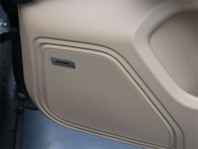 2022 Porsche Macan Base