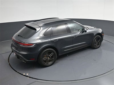 2022 Porsche Macan Base