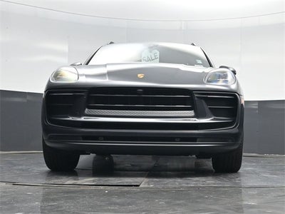 2022 Porsche Macan Base