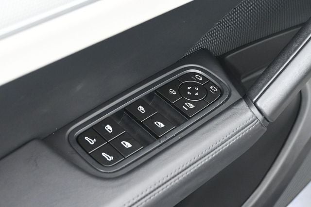 2024 Porsche Cayenne Coupe Base