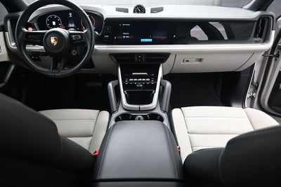 2024 Porsche Cayenne Coupe Base