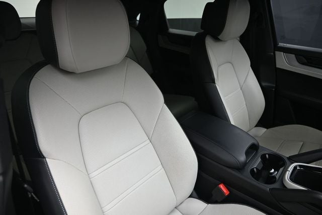 2024 Porsche Cayenne Coupe Base