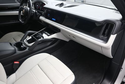 2024 Porsche Cayenne Coupe Base