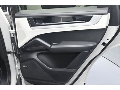 2024 Porsche Cayenne Coupe Base