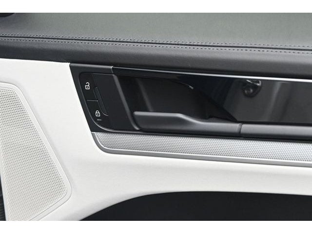 2024 Porsche Cayenne Coupe Base