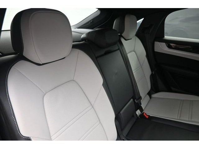 2024 Porsche Cayenne Coupe Base