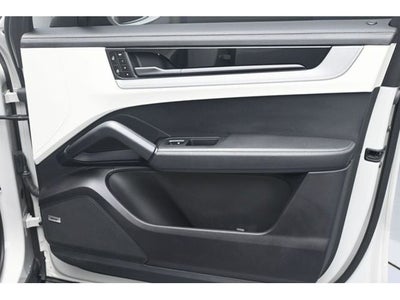 2024 Porsche Cayenne Coupe Base
