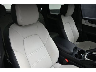 2024 Porsche Cayenne Coupe Base