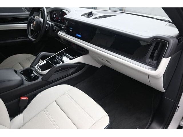 2024 Porsche Cayenne Coupe Base