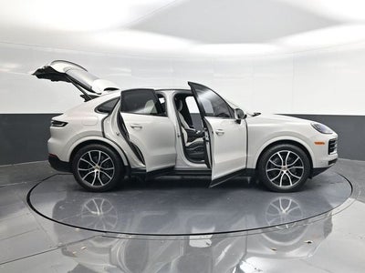 2024 Porsche Cayenne Coupe Base