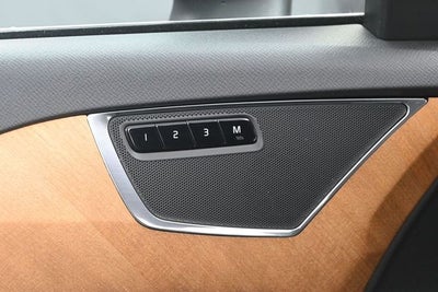 2023 Volvo XC90 B6 Core