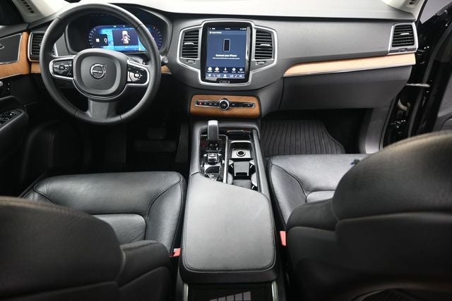 2023 Volvo XC90 B6 Core