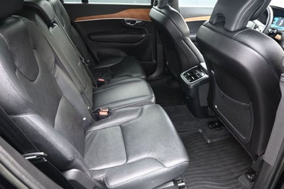 2023 Volvo XC90 B6 Core