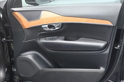 2023 Volvo XC90 B6 Core