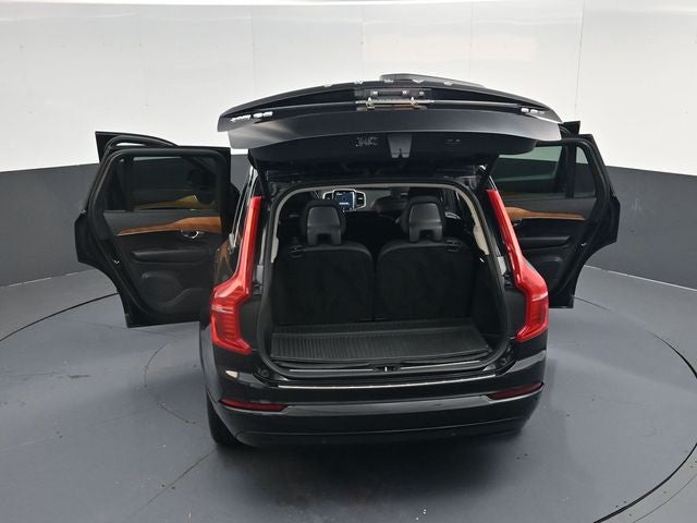 2023 Volvo XC90 B6 Core