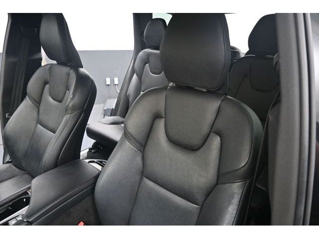 2023 Volvo XC90 B6 Core