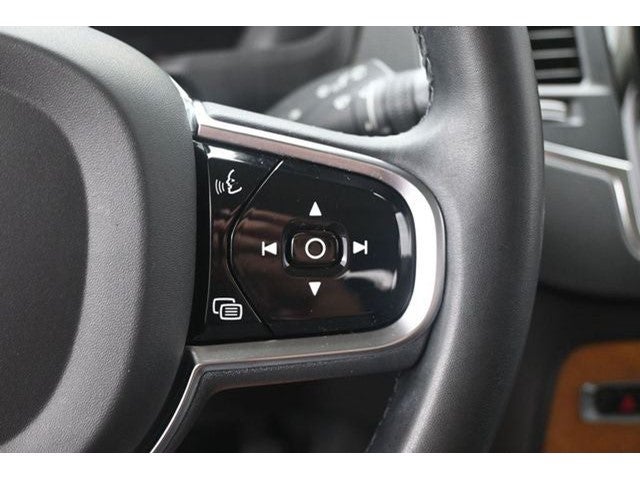 2023 Volvo XC90 B6 Core
