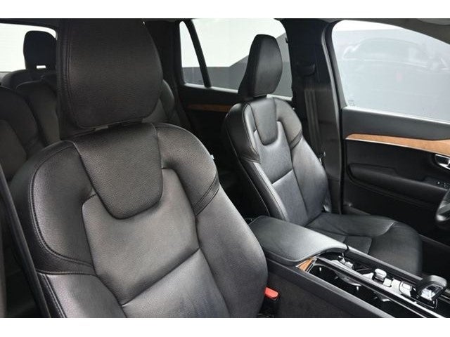 2023 Volvo XC90 B6 Core
